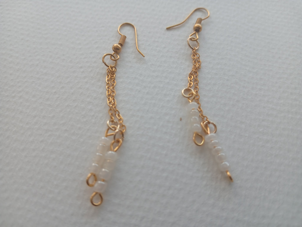 Collier et boucles d'oreille fin