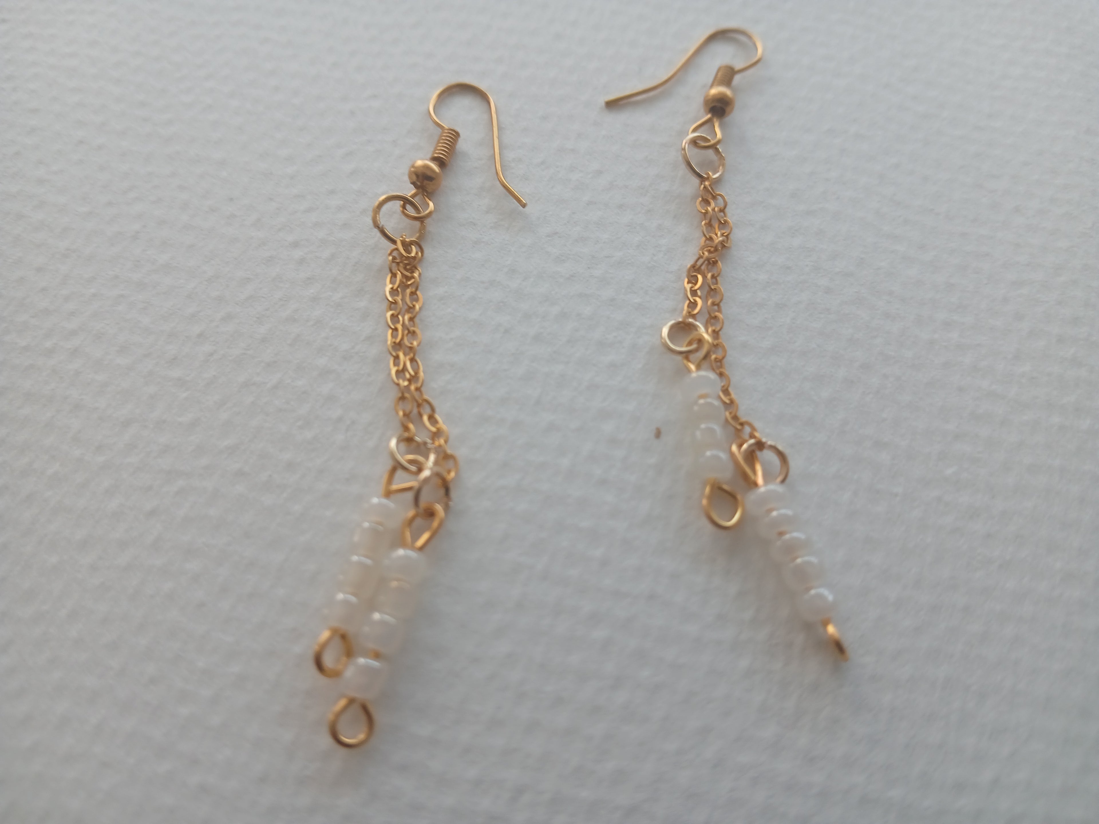 Collier et boucles d'oreille fin